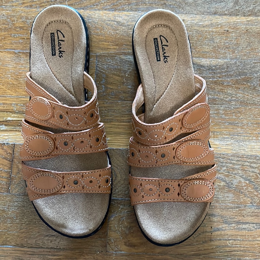Clarks cognac slip on sandal